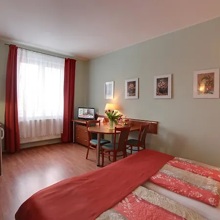 Fan 3* Karlovy Vary